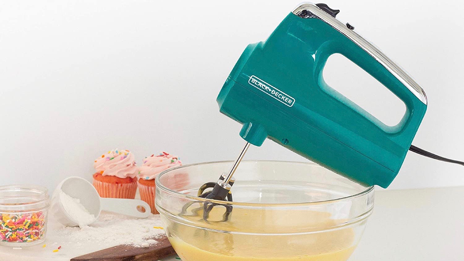 Hand Mixers – Quick and Convenient Baking