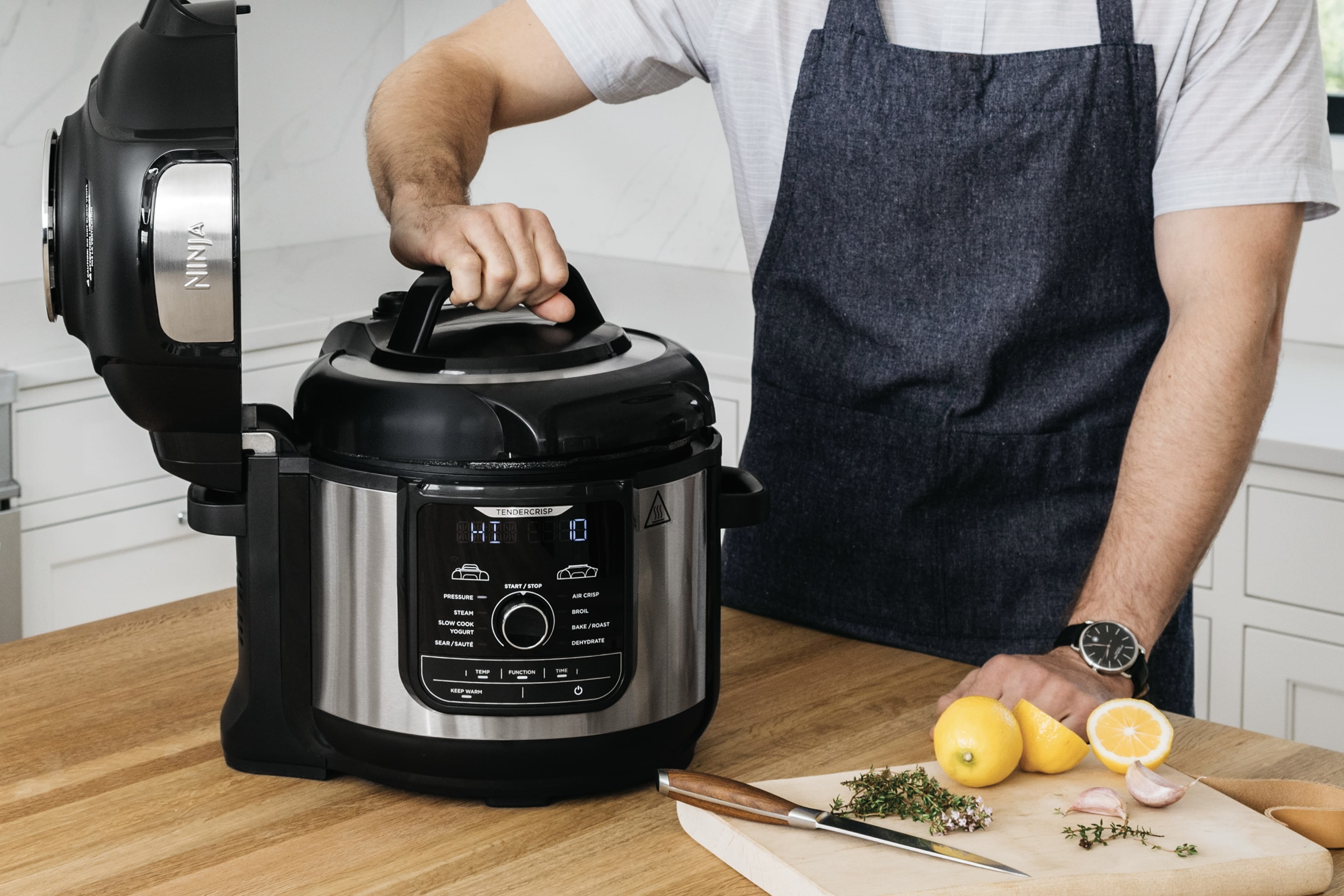 Ninja foodi xl pressure cheap cooker 10 in 1