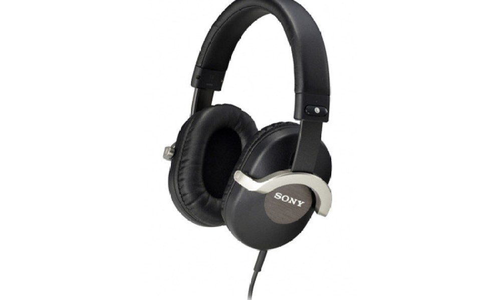 Sony MDR-ZX700