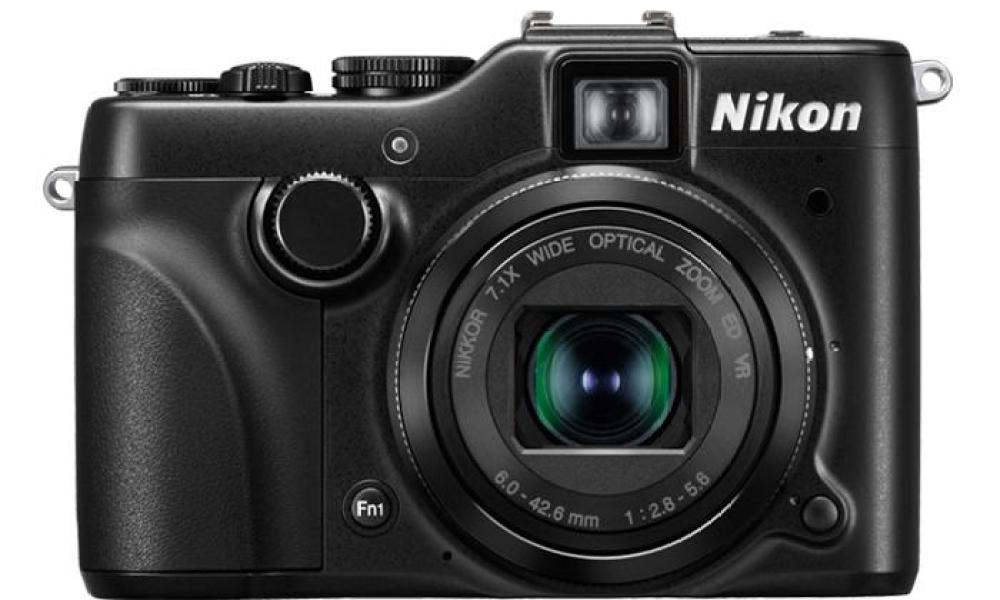 Nikon Coolpix P7100 digital point and shoot