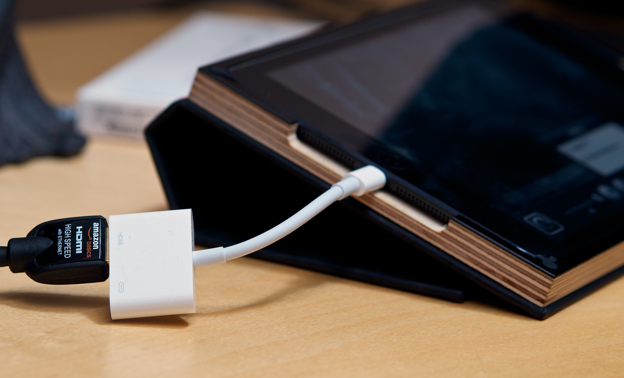 Apple's AV adapter uses Airplay and has a computer inside it | Digital Trends