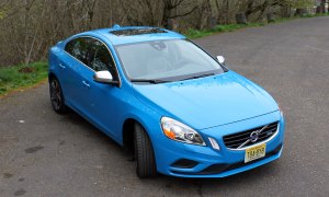 2013 volvo s60 t6 r design exterior top front right