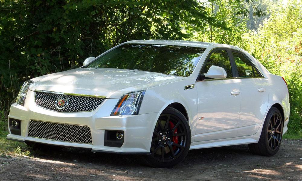 2013 Cadillac CTS_V Sedan featured image