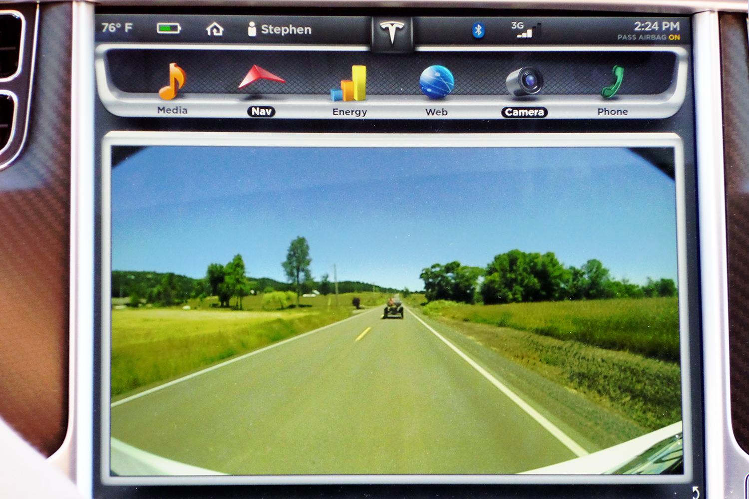 tesla rear view mirror camera