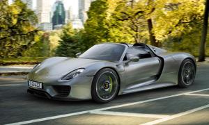 2015 Porsche 918 Spyder