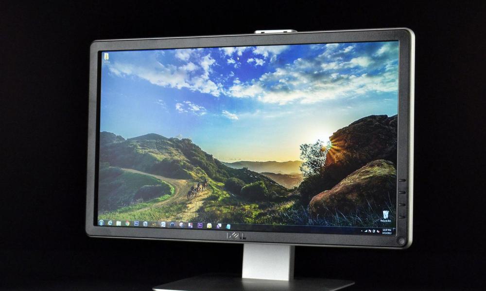 Dell P2014HT monitor on