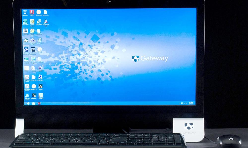 Gateway ZX4970 UR22 front desktop