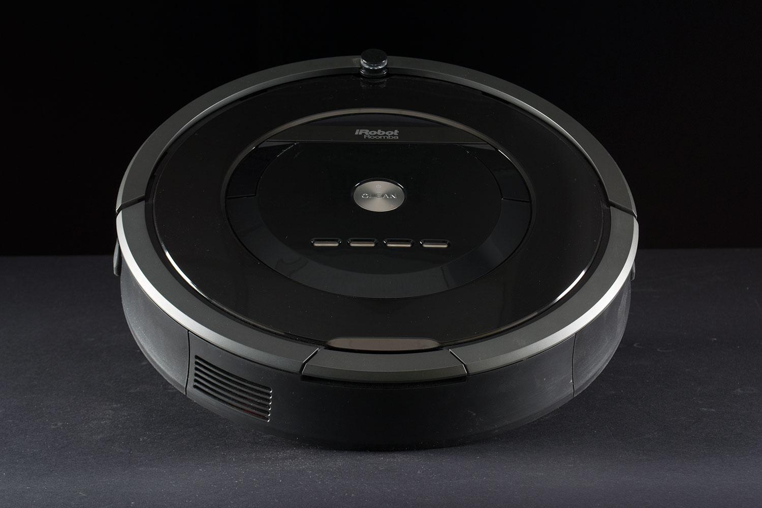 iRobot Roomba 880 review: This bot leaves the competition in the