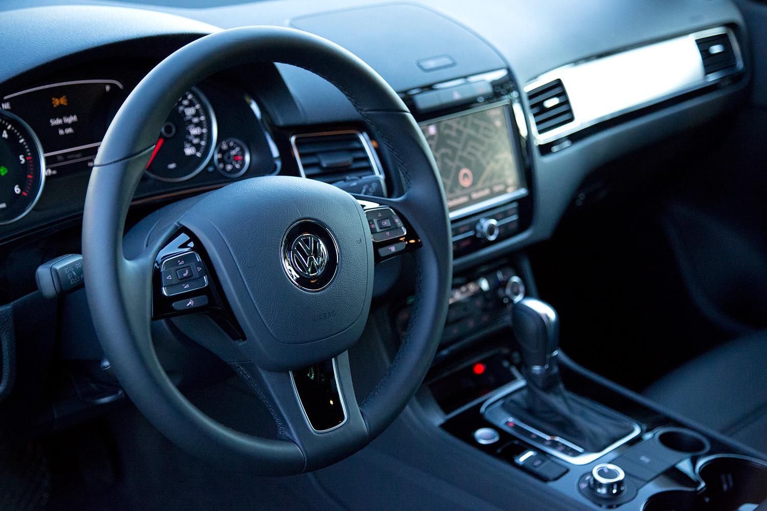 2014 Volkswagen Touareg TDI steering wheel angle