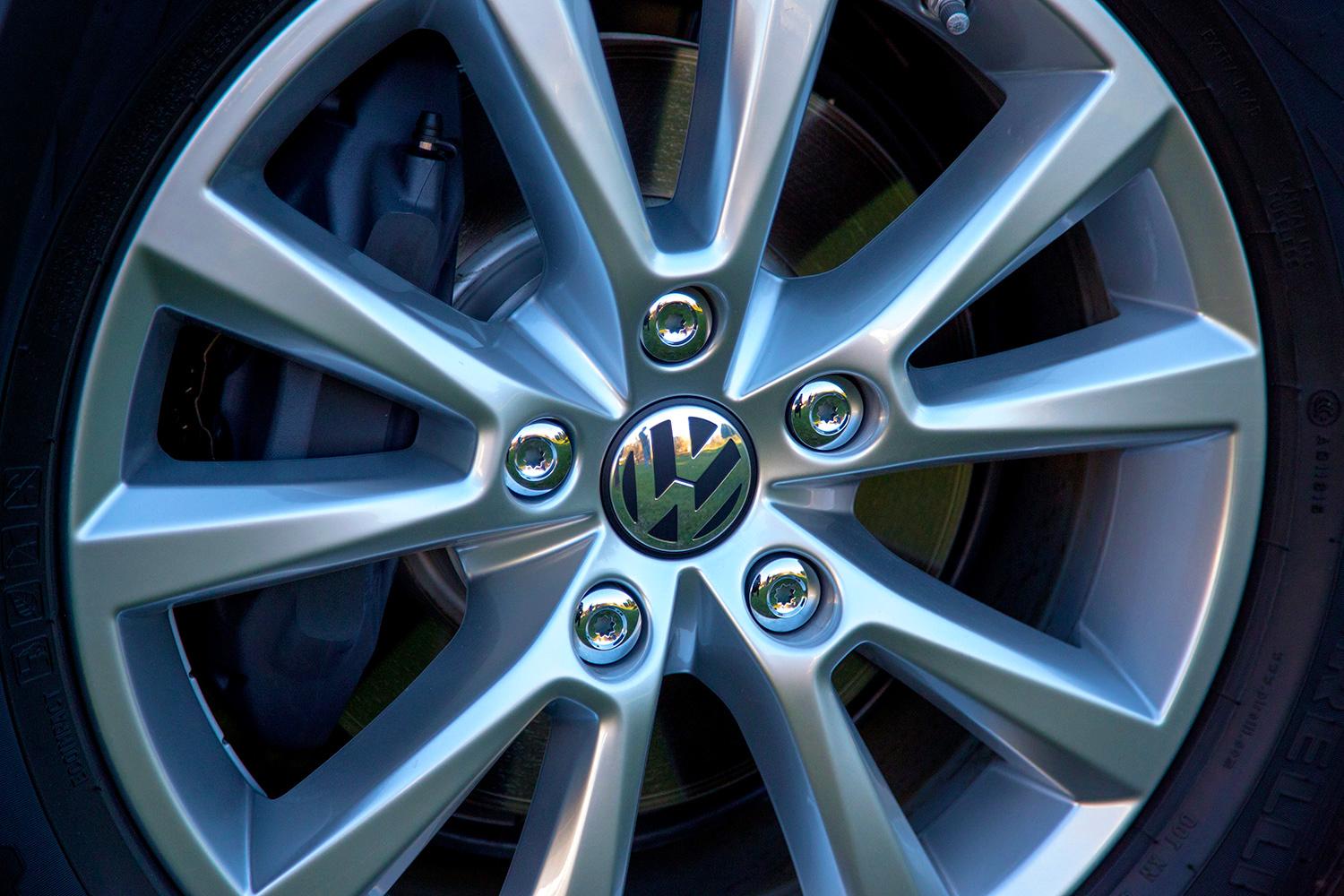 2014 Volkswagen Touareg TDI wheel