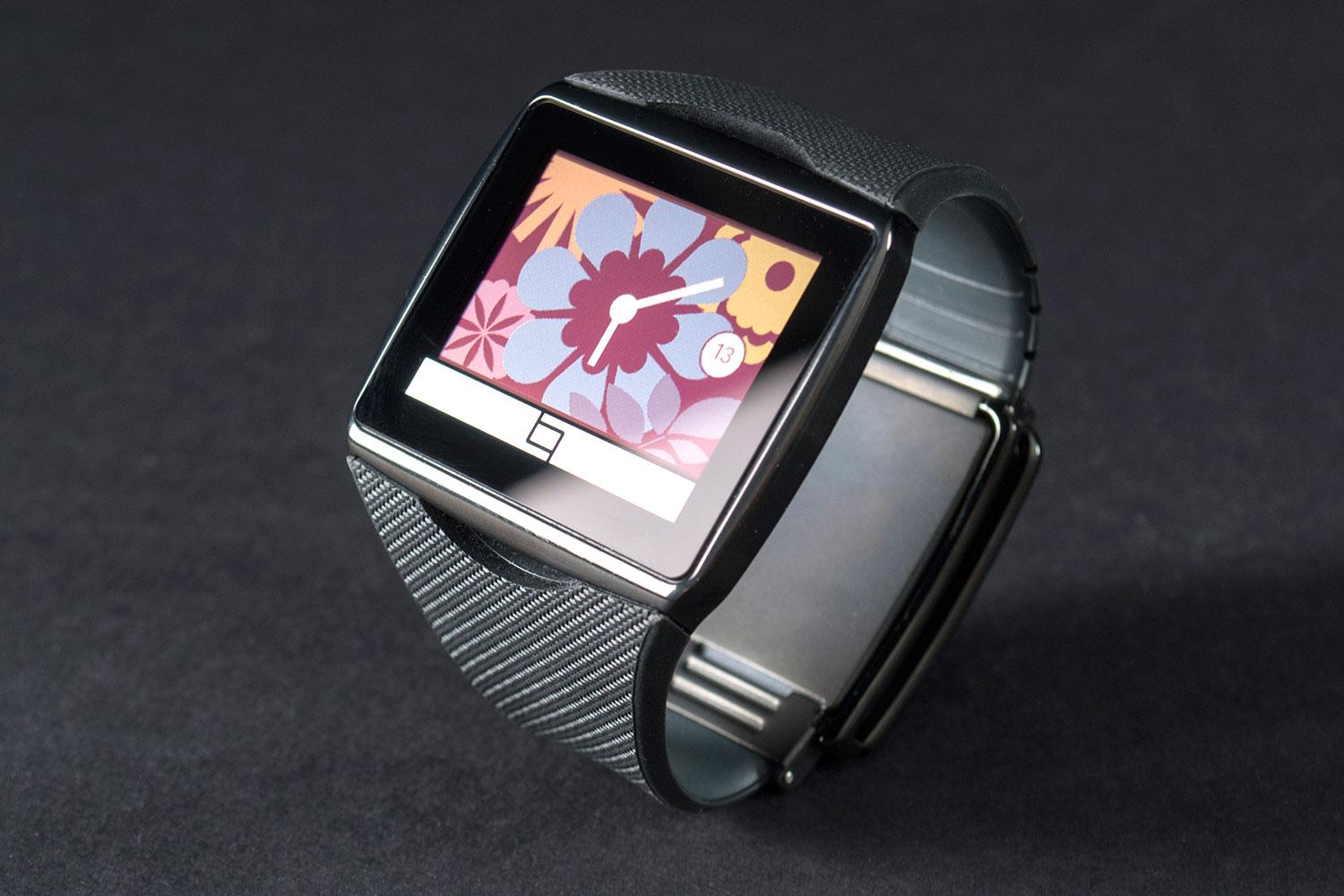 Qualcomm smartwatch sale