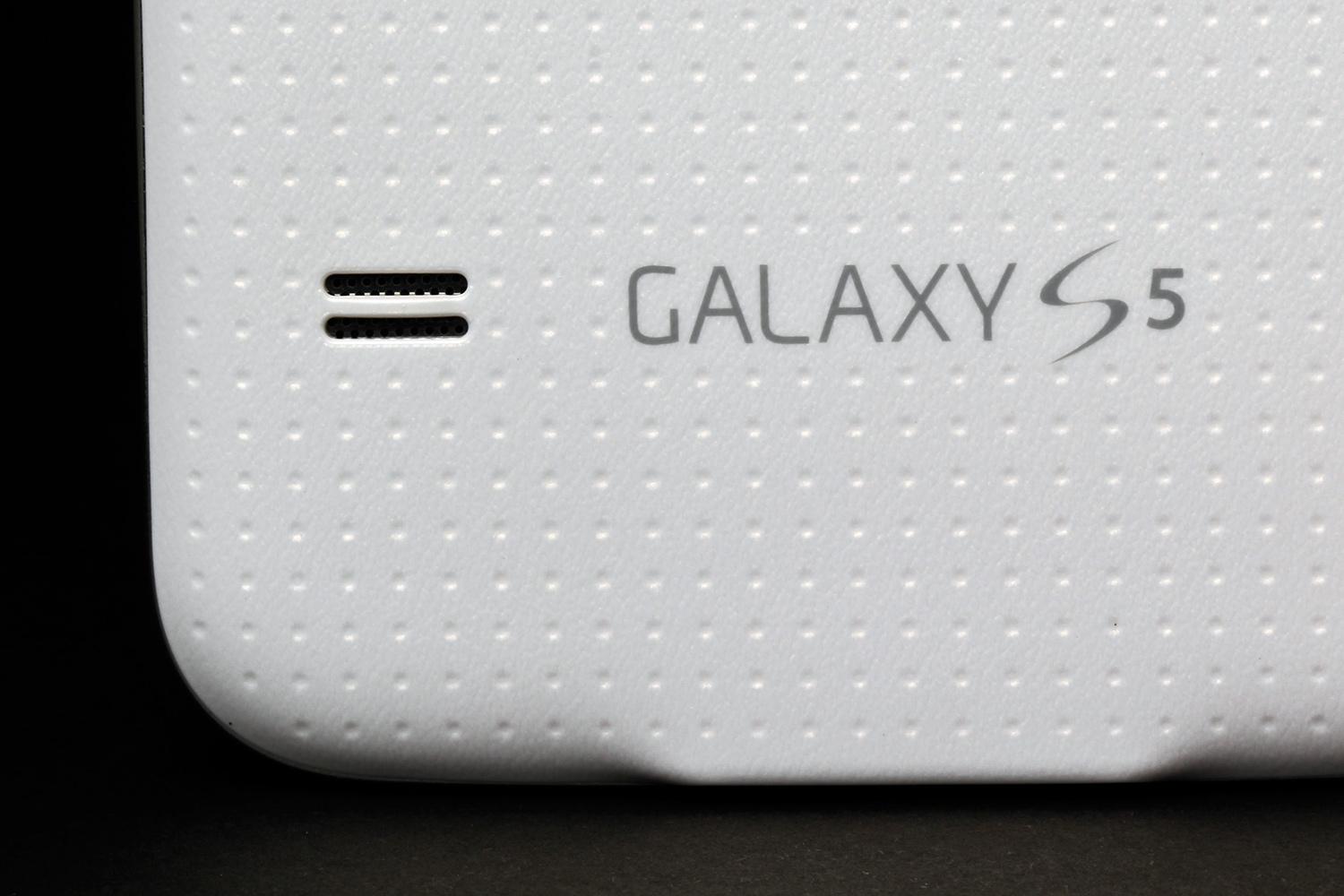 Samsung Galaxy S23 Ultra spotted selling in a retail store -   news