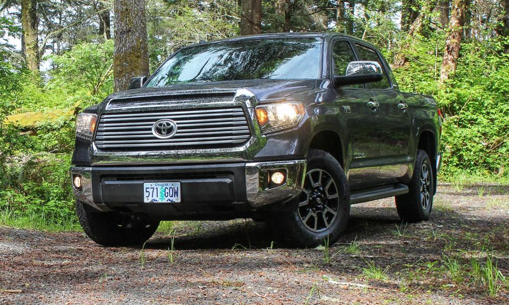 2014 toyota tundra review front angle 4