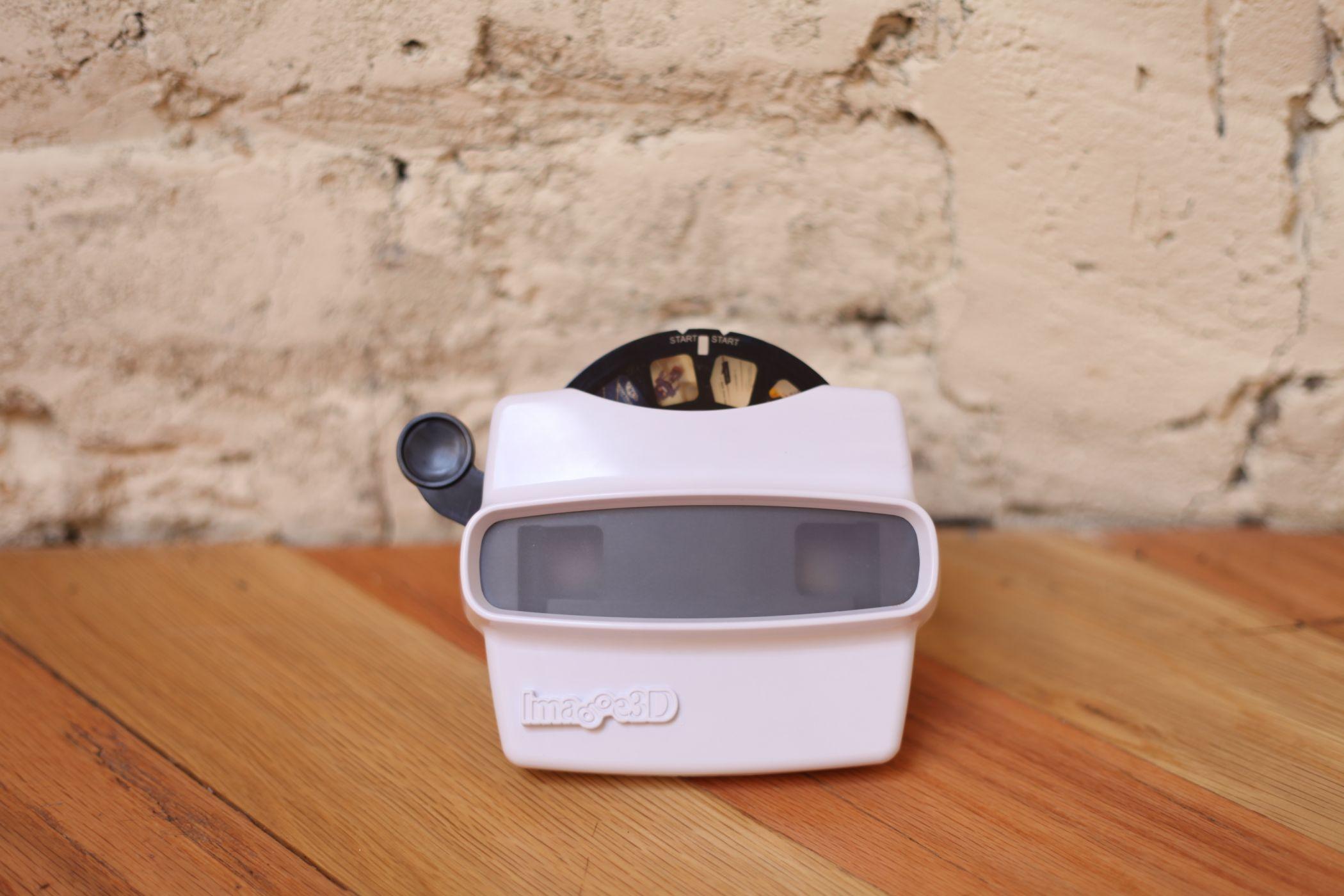 Image3D lets you create your own View-Master-esque photo reels