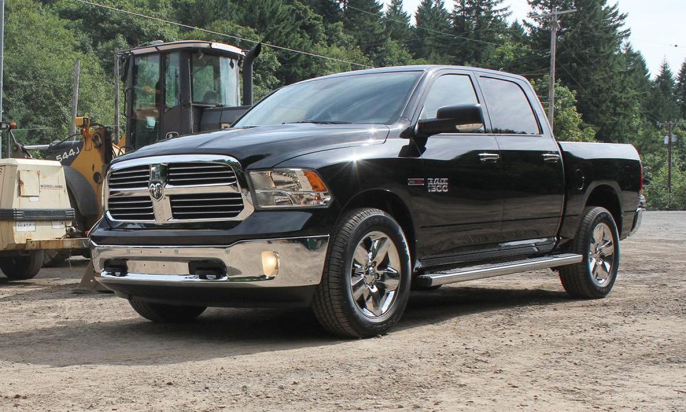 2014 Ram 1500 EcoDiesel side angle