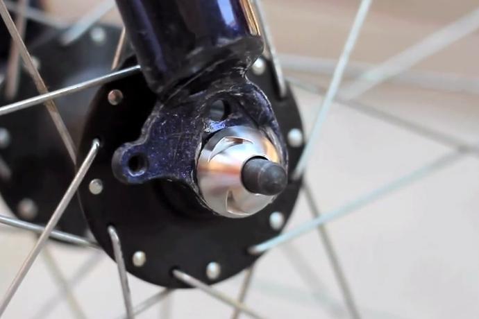 Nutlock Kickstarter Locks Your Bike Tires in Place Digital Trends