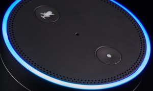 Amazon Echo review macro light buttons