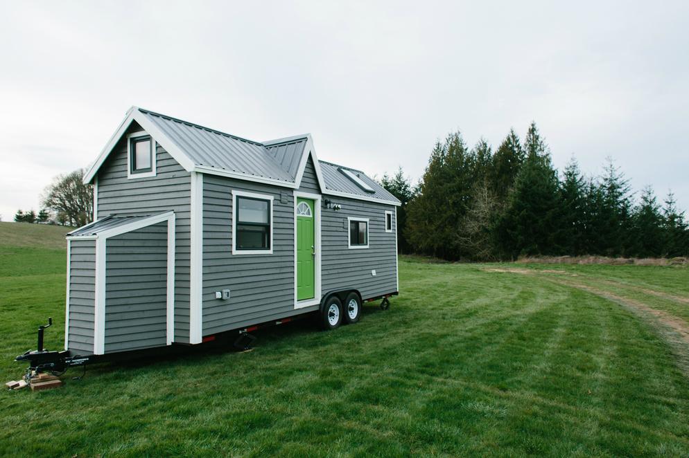 House Hunting Buy One Of These Tiny Homes On Amazon Digital Trends   Heirloom Tiny Home Exterior 