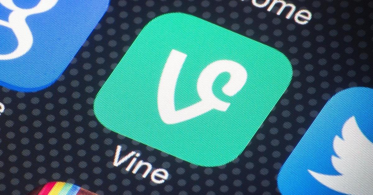 Vine Porn Accounts 2016 - Vine Creator Teases 'V2', After Hinting At Follow-up To Defunct Video App |  Digital Trends