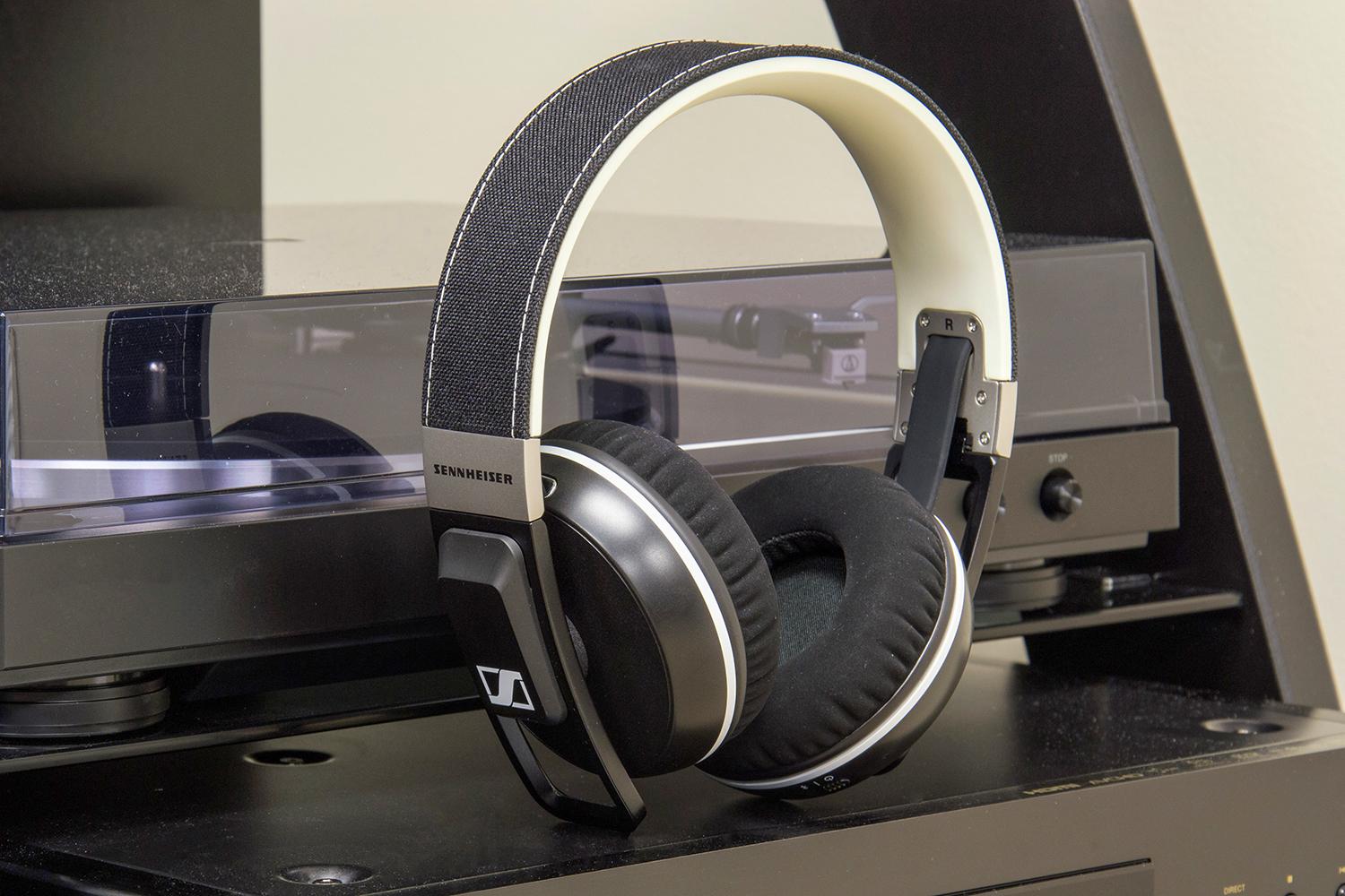 Sennheiser Urbanite XL Wireless Review Bluetooth Headphones