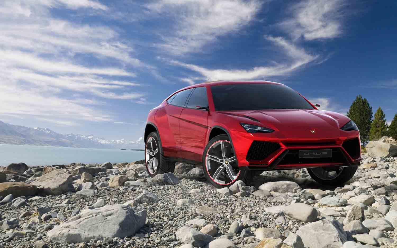 This $200,000 Lamborghini is the World's Fastest Camera Car