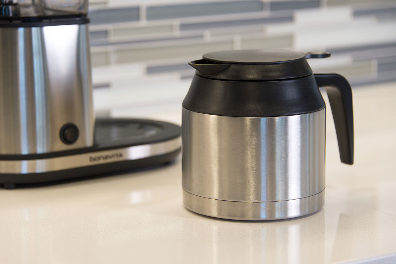 Bonavita 5-Cup One-Touch Thermal Carafe Review: Simple and Excellent