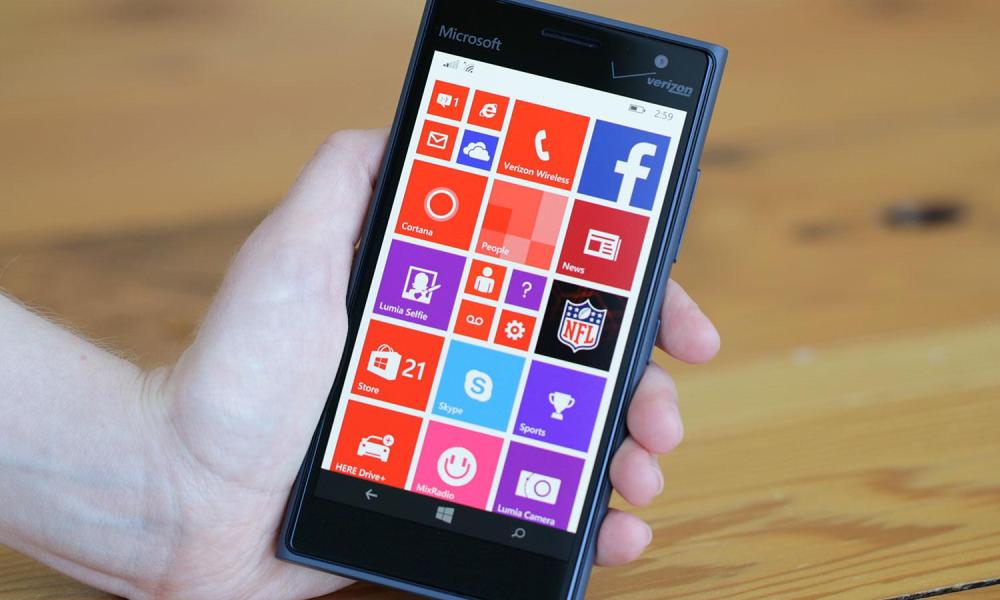 Microsoft Lumia 735