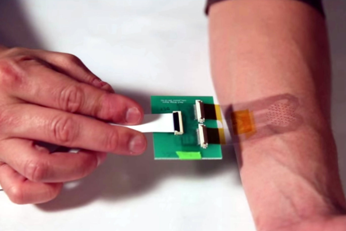 New Smart Bandages Mean Goodbye Old Band-aids | Digital Trends