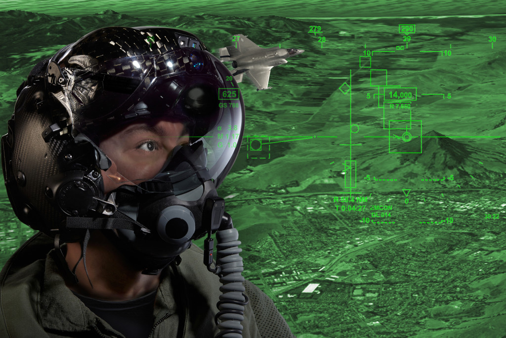 This revolutionary new helmet lets F-35 fighter pilots see right