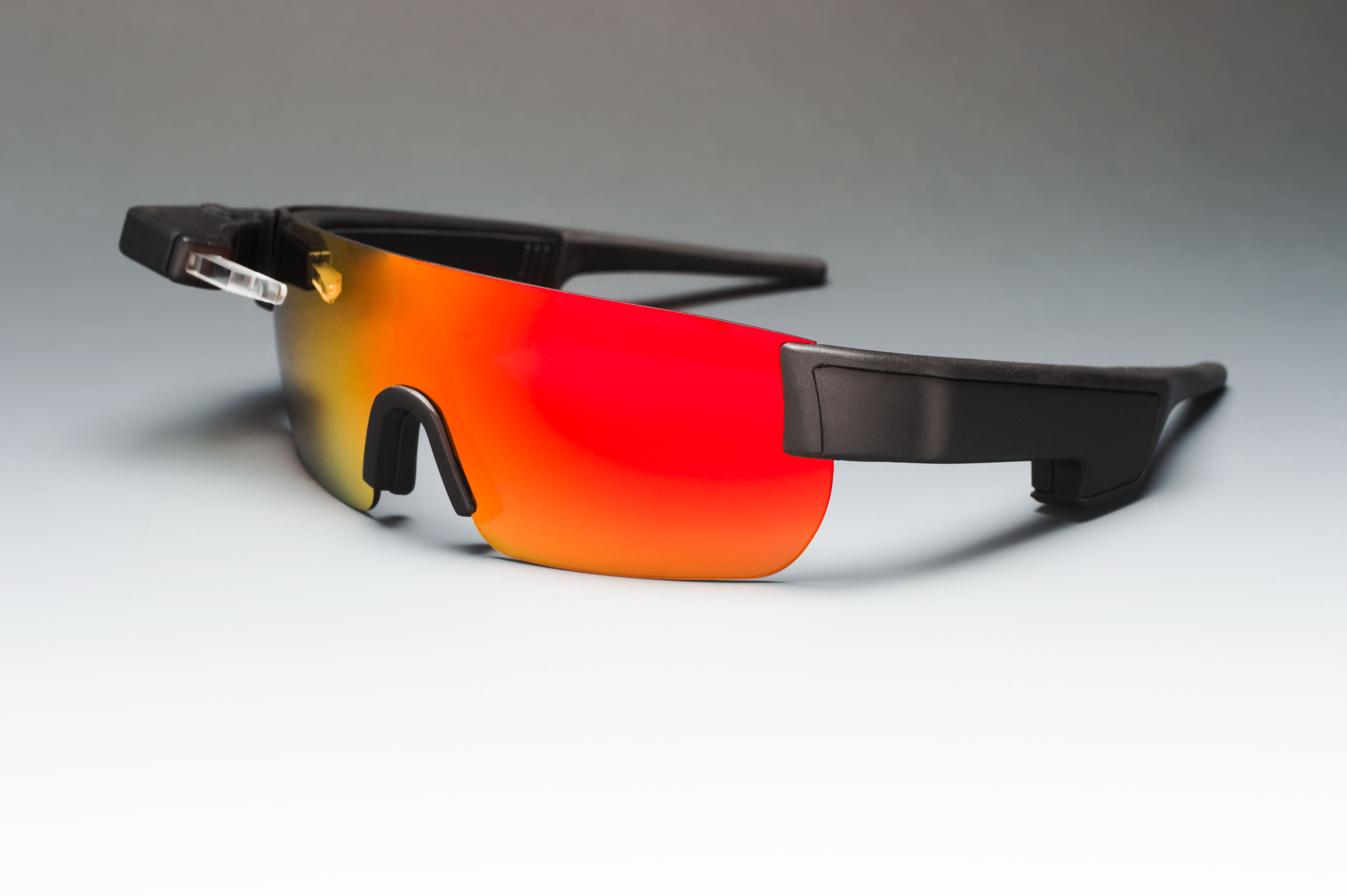 Kopin Unveils The Solos, Smart Glasses For Cyclists | Digital Trends