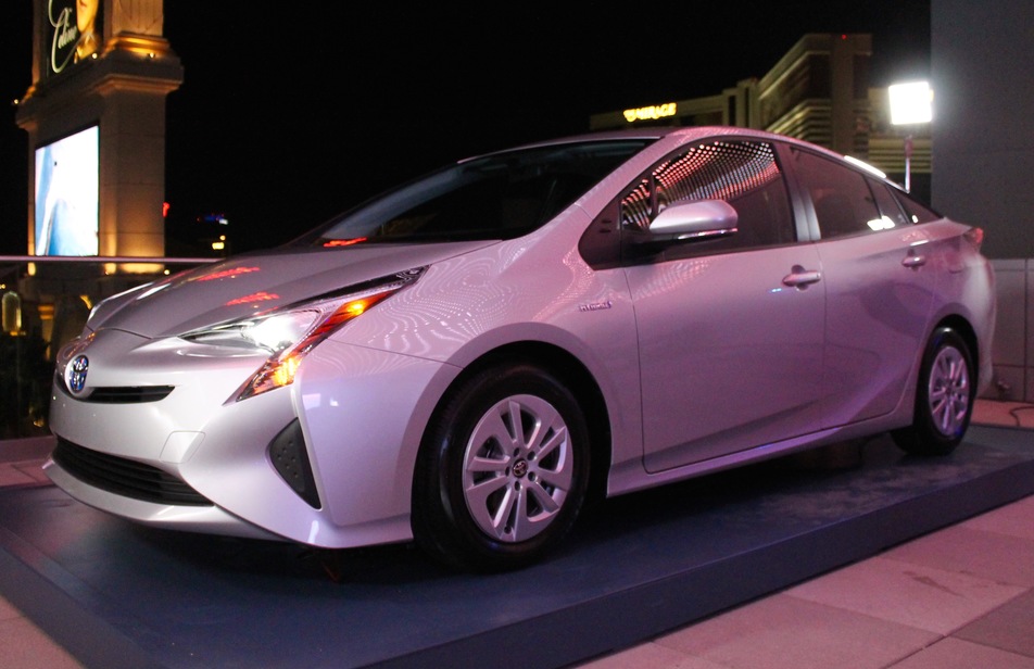 2016 Toyota Prius Revealed | Pictures, Specs, Performance | Digital Trends