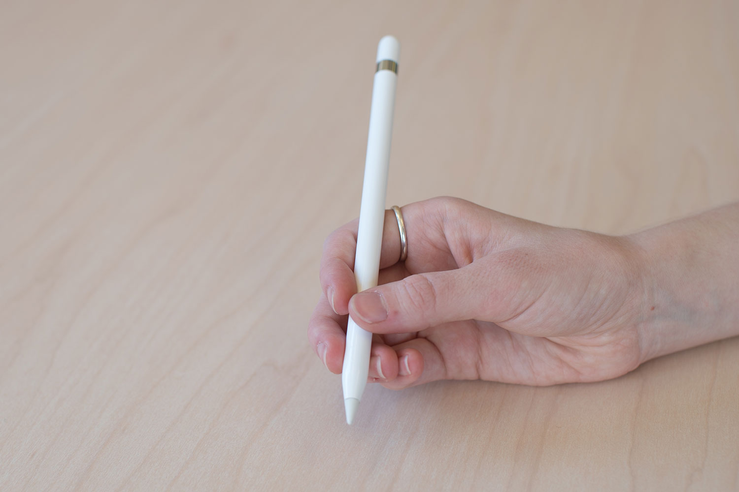 use apple pencil with trackpad