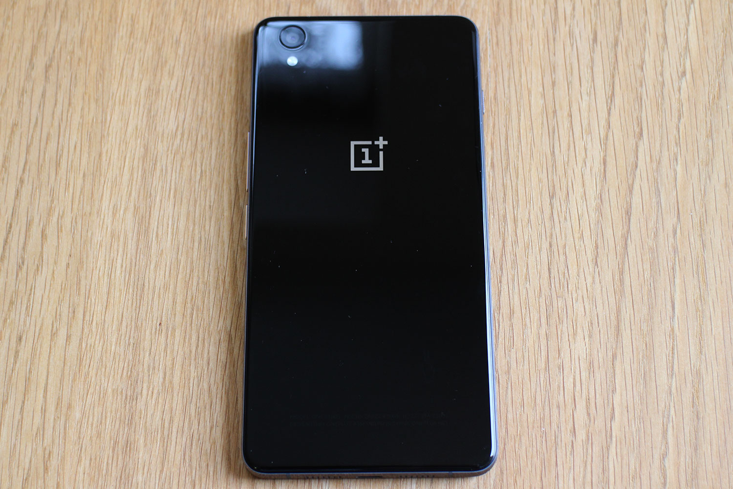 Coque arrière en verre OnePlus X.