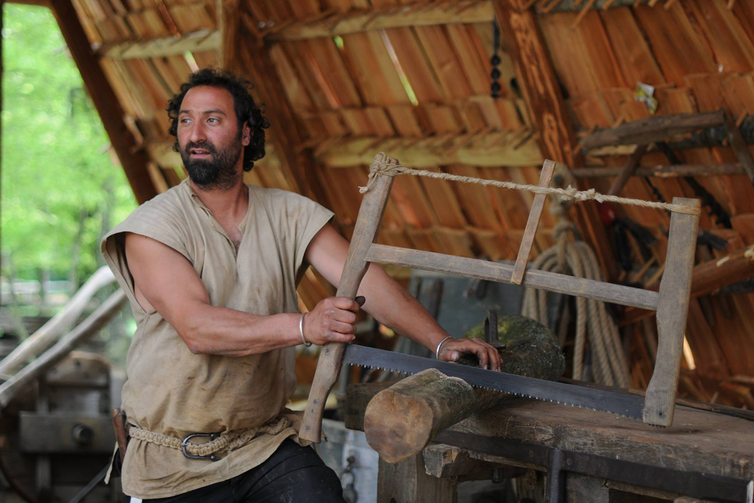 Guédelon Castle Is Being Built with 13th-Century Techniques | Digital ...