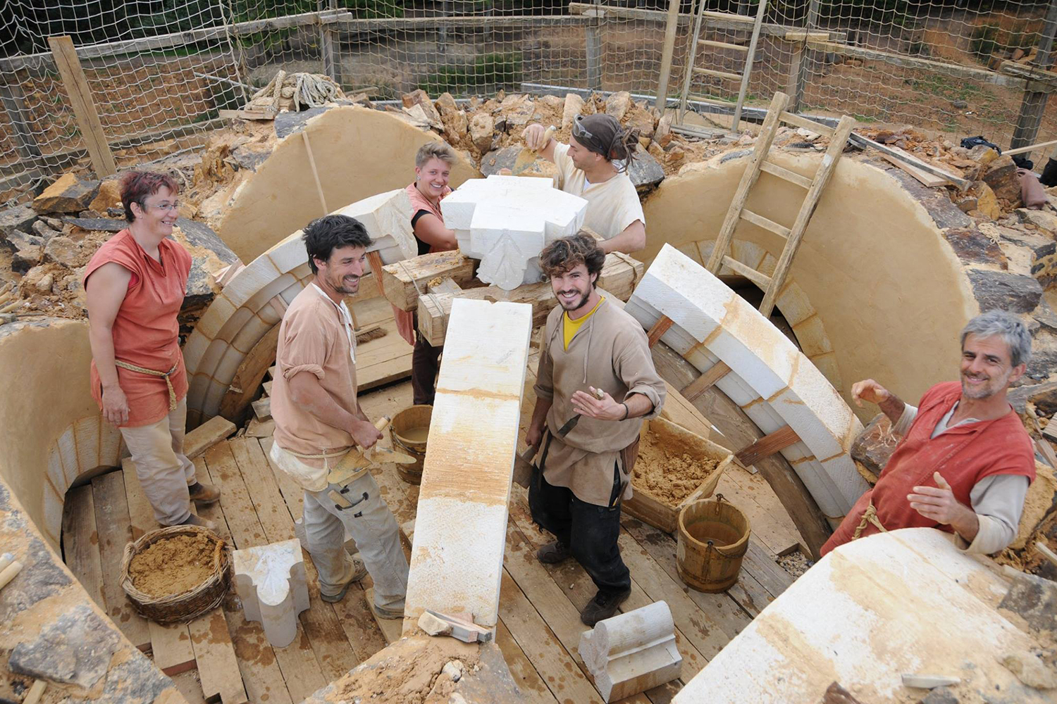 Guédelon Castle Is Being Built With 13th Century Techniques Digital Trends