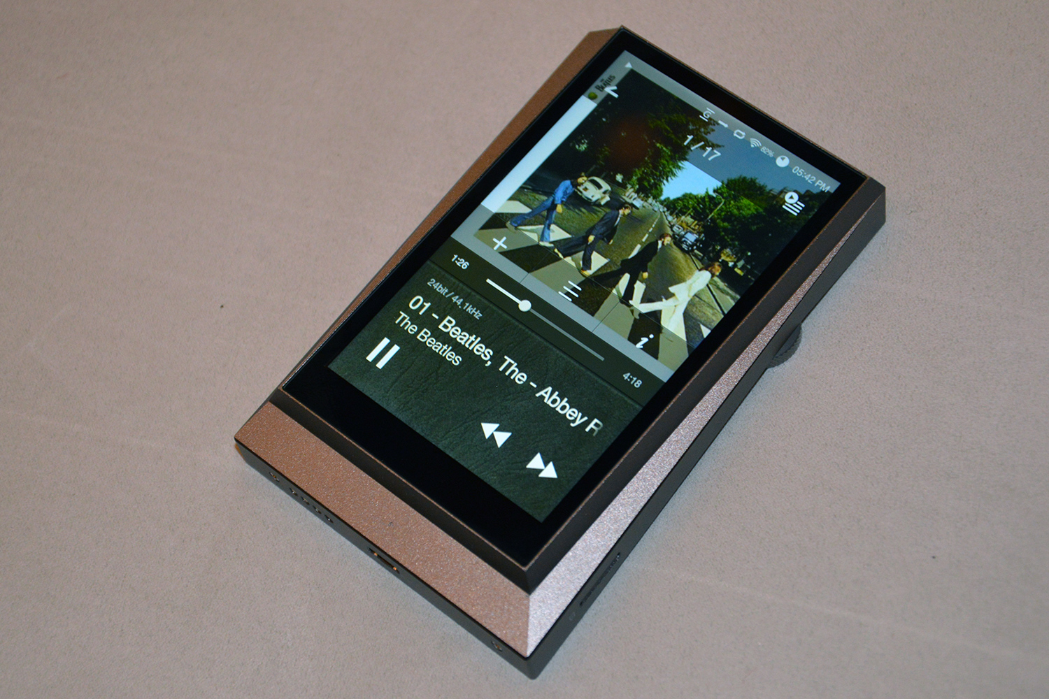 Astell&Kern Unveils New AK320, AK380 Copper Hi-Res Player