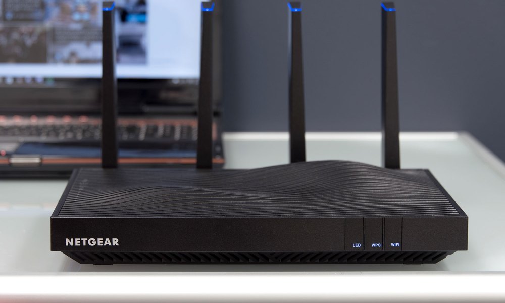 Netgear Nighthawk X8