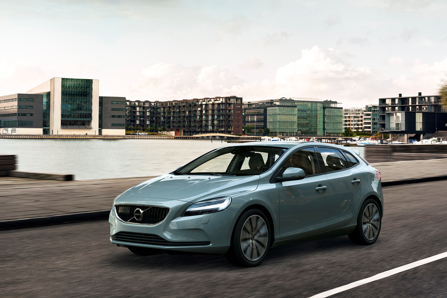 2017 Volvo V40 | News, Pictures, Specs, Performance | Digital Trends