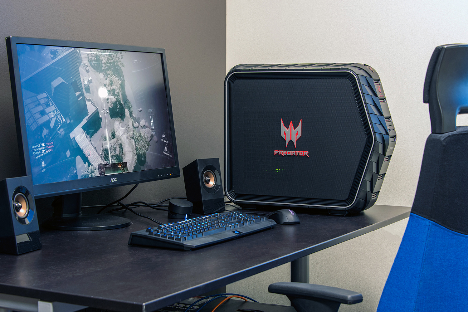 Predator store gaming desk