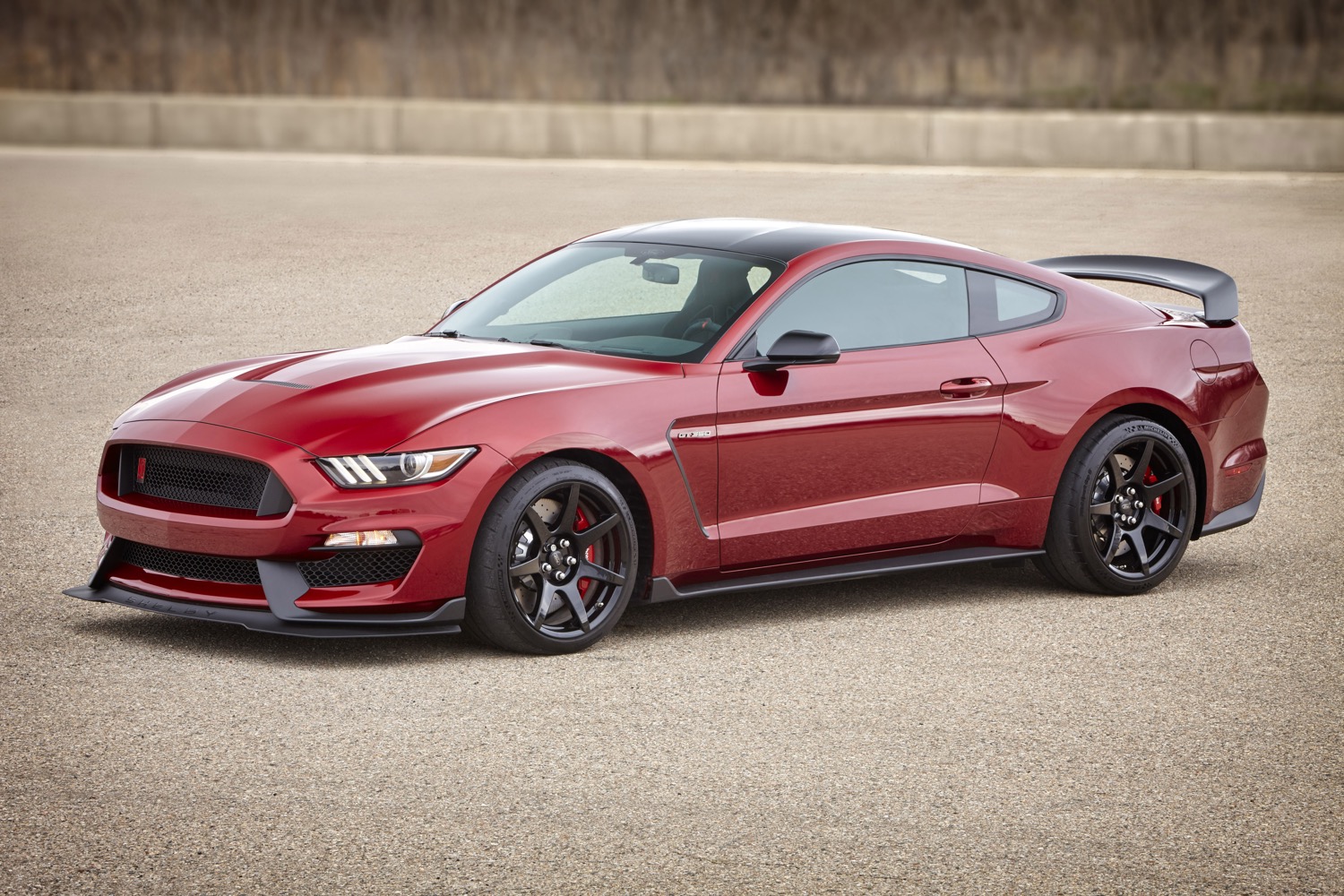 2017 Ford Shelby Gt350 Mustang Photos Details Specs Digital Trends 2326