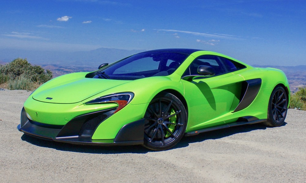 McLaren 675LT air-vent