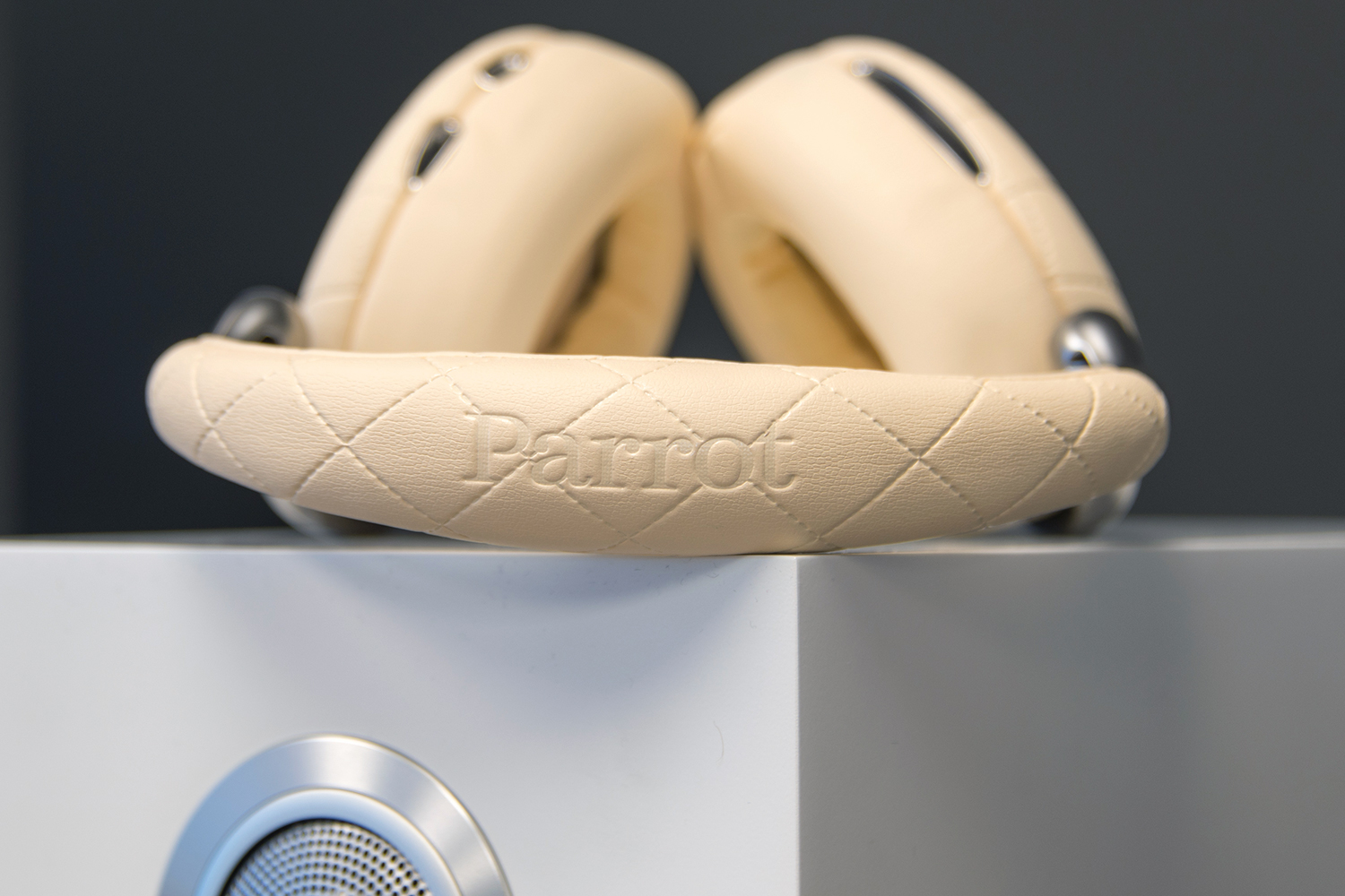 Parrot Zik 3 Review Wireless Noise Cancelling Headphones