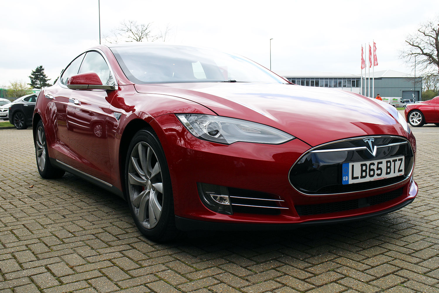 Abnormally Normal: Driving the Tesla Model S P90D | Digital Trends