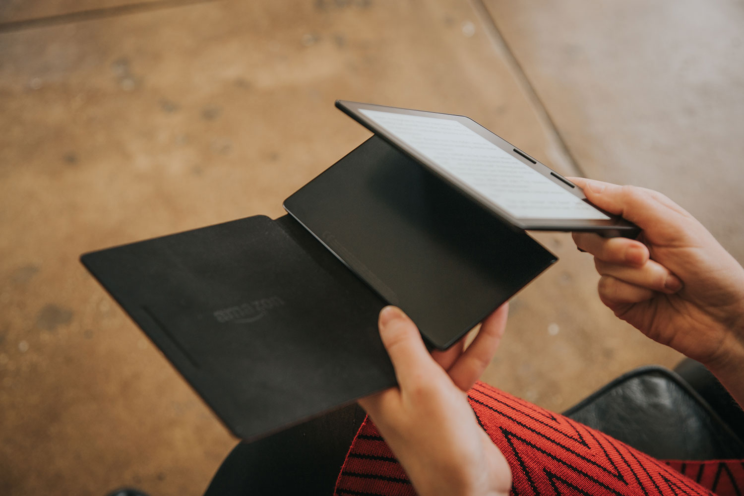 Kindle Oasis Review | Digital Trends