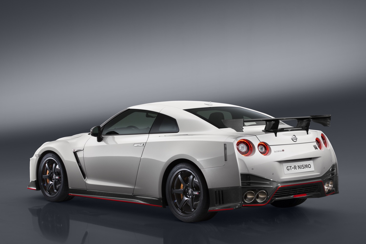 2017 Nissan GT-R NISMO | Photos, Details, Specs | Digital Trends