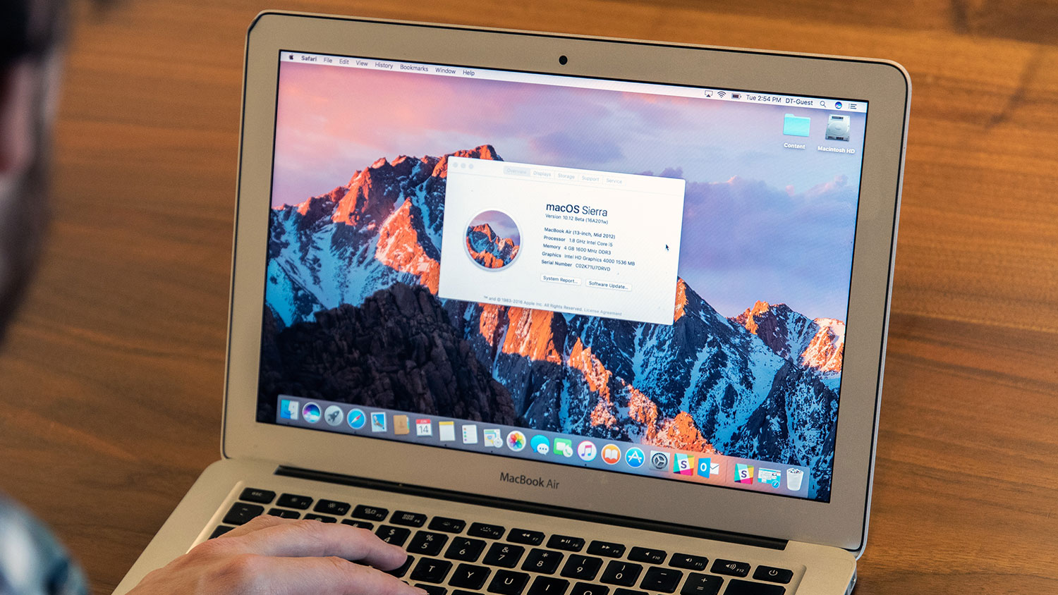 Последняя ос макбук. Mac os Sierra 10.12. MACBOOK Air 2011 Mac os High Sierra. Макбук Air 12. Операционная система Apple Mac os.