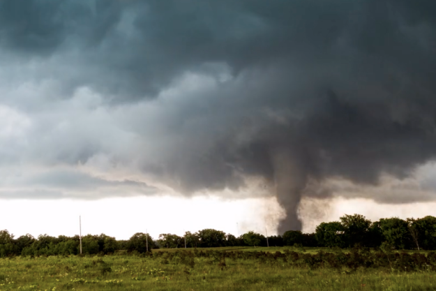 In This Time-Lapse Video, Extreme Weather Never Looked so Good ...