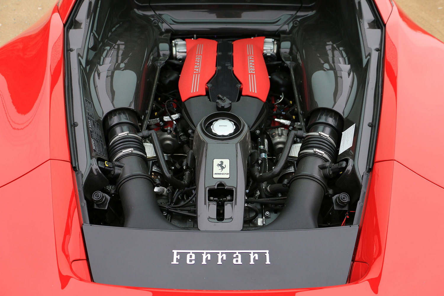 2016 Ferrari 488 GTB review - Drive