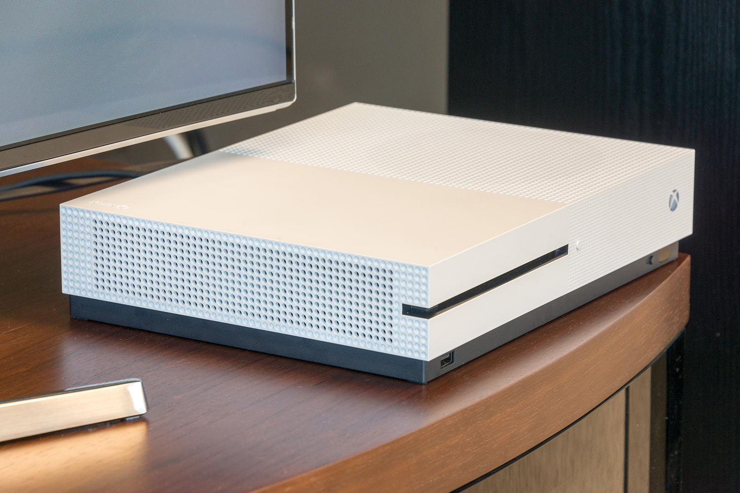 Xbox One S Review 2020: Affordable 4K Entertainment