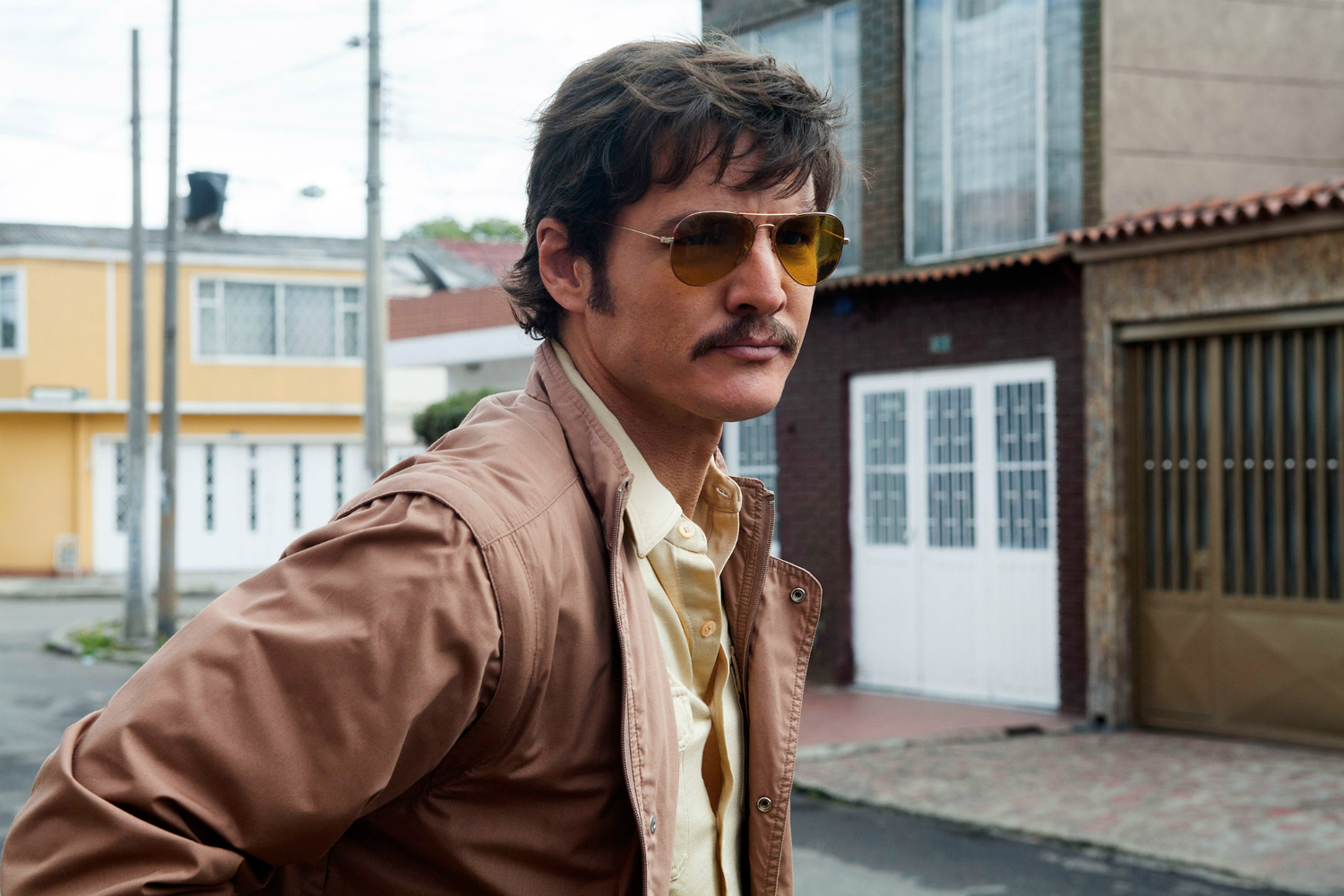 Pedro Pascal em Narcos.